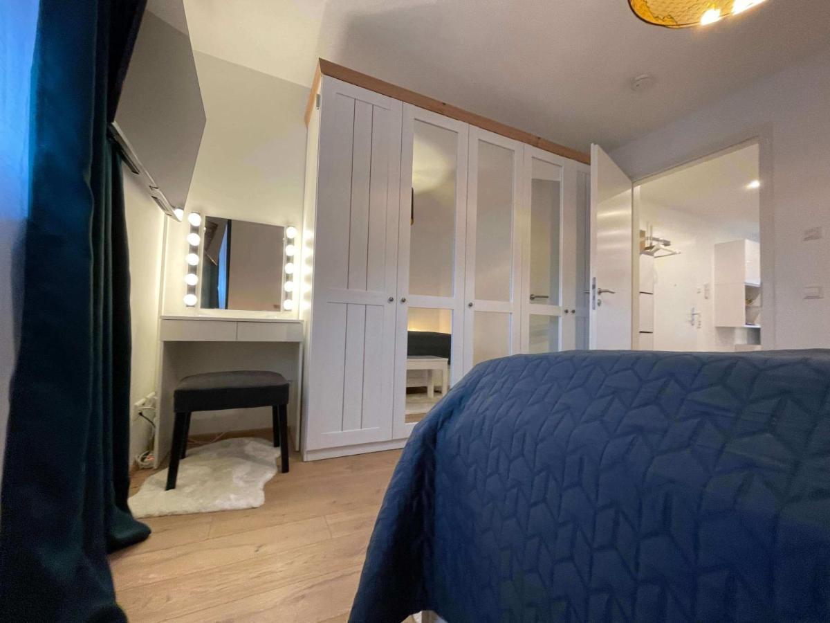 Ferienwohnung Outletcity Metzingen  Buitenkant foto
