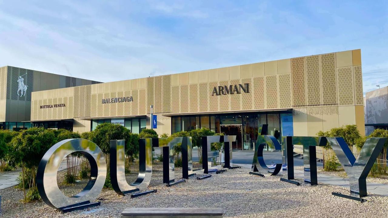 Ferienwohnung Outletcity Metzingen  Buitenkant foto
